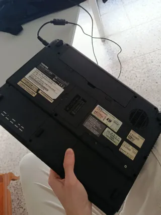 Portátil Toshiba Negro Antiguo