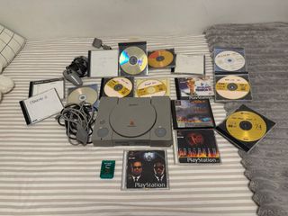 Consola Sony PlayStation 1 + Accesorios