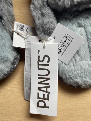 Zapatillas Snoopy nuevas