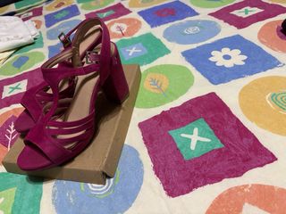 Sandalias de tacón rosa