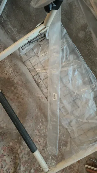 Mesa de dibujo técnico plegable con regla