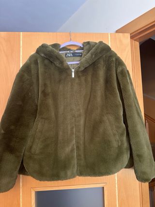 Chaqueta Zara Peluche Verde Talla L