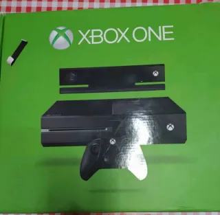 Xbox One 500GB Negra en Caja Original