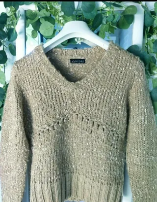 Comodidad y estilo en un jersey de punto