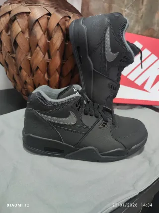 Nike Air Flight 89 Talla 38 Niño Negro Gris