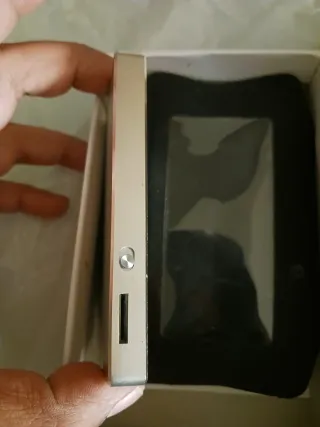 Reproductor MP3 Negro y Dorado