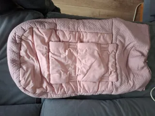 Funda capazo rosa acolchada