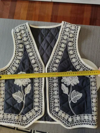 Giubbotto donna ricamato