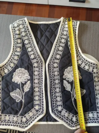 Giubbotto donna ricamato