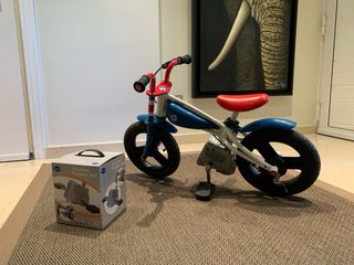 Bicicleta Itsimagical Velobike 12” +Set de pedaleo