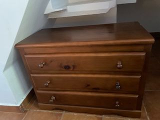Cajonera de madera maciza