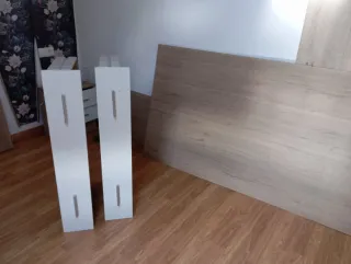 Armario  beige y marrón