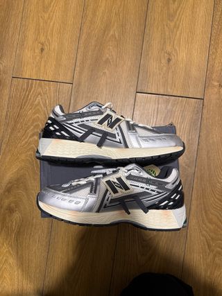 New Balance M1906AD Plata/Negro