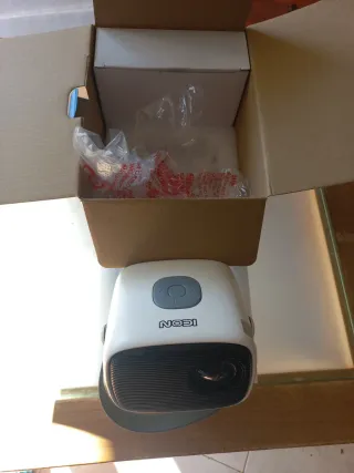 Mini proyector portátil ICON cine en casa