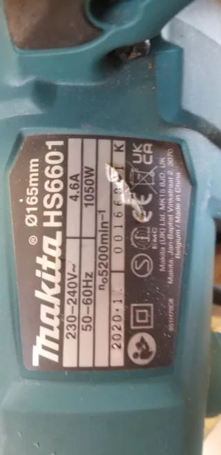 Sierra circular Makita HS6601J