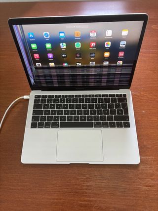 MacBook Air 13" A1932 Plata