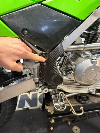 Protector chasis y cubrecarter Kawasaki KLX 140