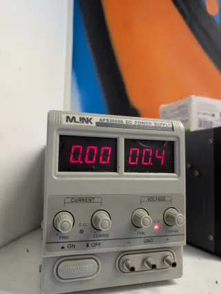 Fuente de Alimentación Sugon 1503D