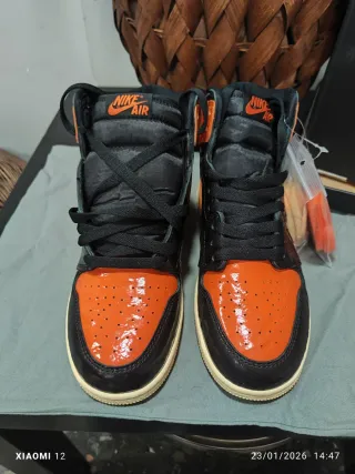 Nike Air Jordan 1 Retro Talla 39