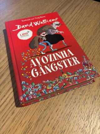 Avozinha Gângster (Portuguese Edition)