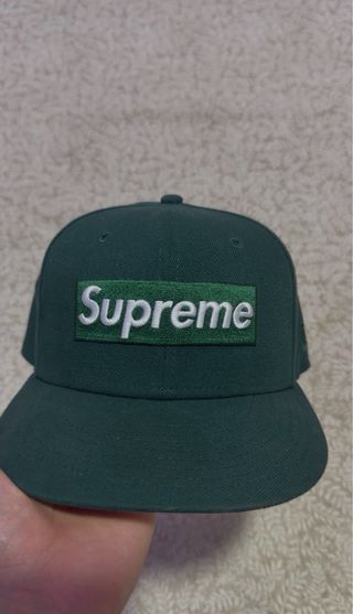 Gorra Supreme Roja Esqueleto talla 7/1/8