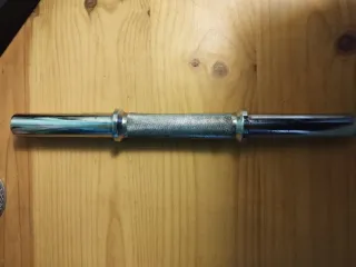 Barra de mancuerna cromada