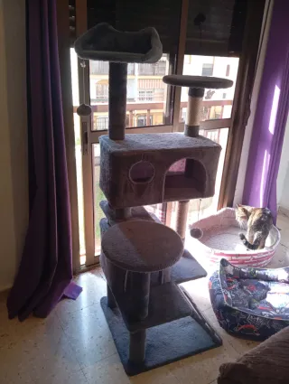 Rascador para gatos de tela