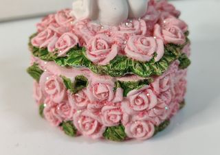 2 joyeros ángeles querubines en corazón con rosas