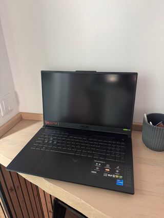 Portátil Gaming ASUS F17 Negro
