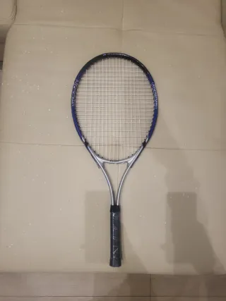 Raqueta de Tenis con funda Nueva