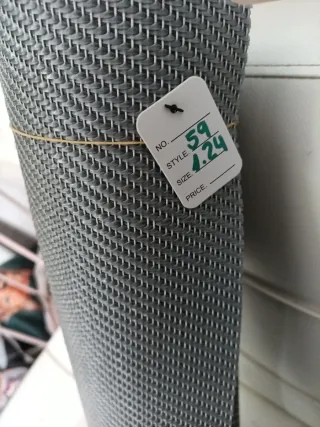 Alfombra vinilo tejido negro y gris