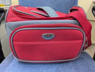 Neceser Rojo Roncato