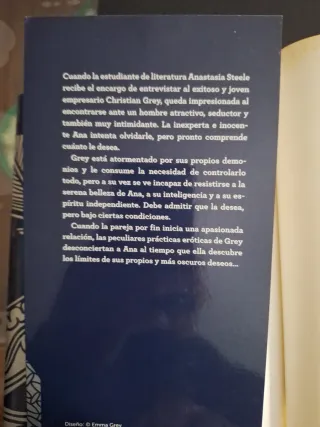 Lote 2 libros de la trilogía (Cincuenta sombras)
