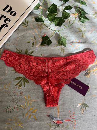Tanga encaje rojo Lascana talla 34 sin estrenar