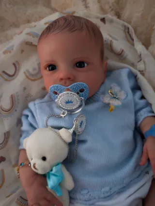 Reborn ojos de cristal realizado con genesis