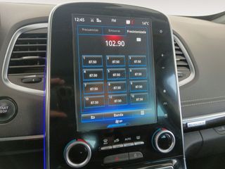 Renault Espace Initiale Paris