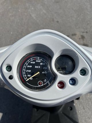 Yamaha Jog RR 50 Scooter