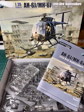 Maqueta 1/35 Kitty Hawk AH-6J/MH-6J