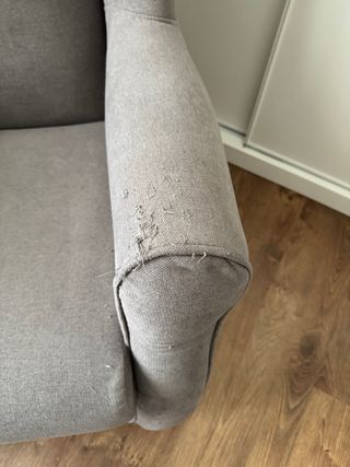 Mecedora de tela gris