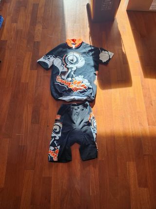 Conjunto Ciclismo Niño Talla 16