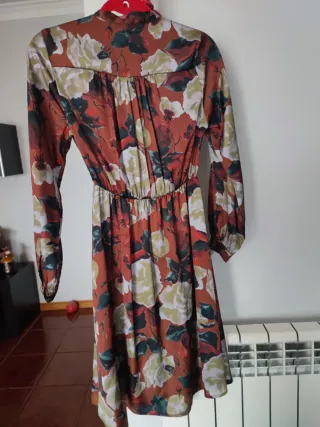 Vestido Motivi estampado floral novo
