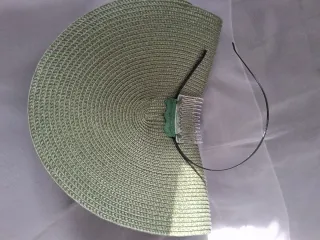 Tocado/pamela verde boda, fiesta, evento