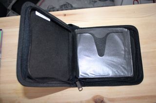 Guarda DVDs Amps Azul e Preto