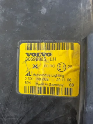 Faros Volvo V50 2003-2006