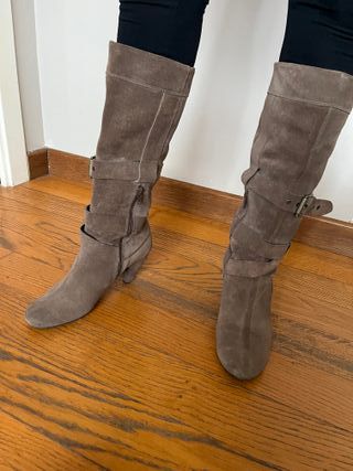 Stivali in camoscio marrone