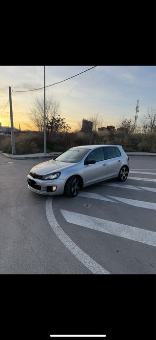 Volkswagen Golf GTI 2011