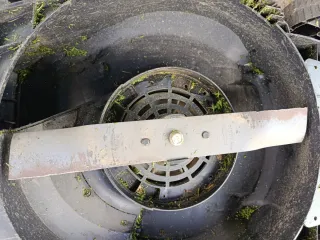 Cortacésped Eléctrico Ryobi RLM3715A 1500W