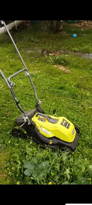 Cortacésped Eléctrico Ryobi RLM3715A 1500W