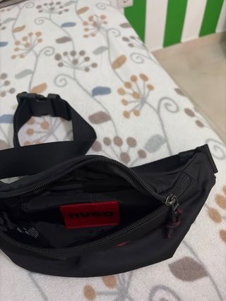 Riñonera Hugo Boss Negra Hombre