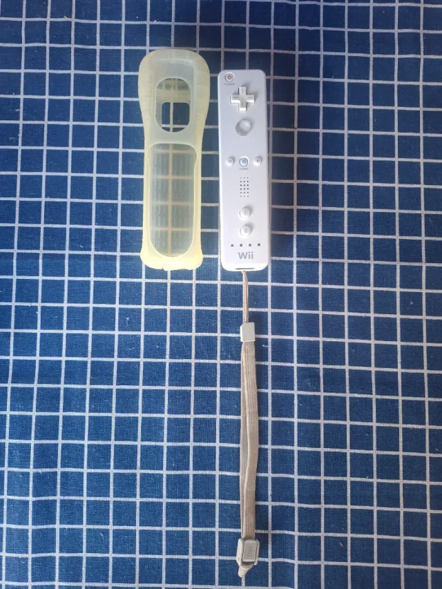 Wii MANDO ORIGINAL +FUNDA DE GOMA